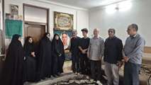 دیدار و تکریم از  خانواده شهیدان «سید سجاد علوی»، «مهدی هنرمند» و «نادر جلوداری» در مشهد